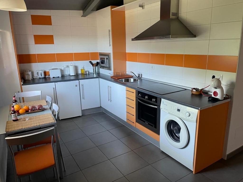 Apartamentos Los Tojos Colsa Luaran gambar