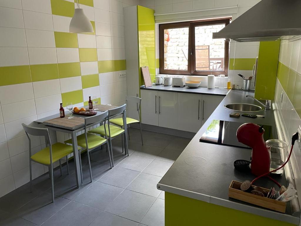 Apartamentos Los Tojos Colsa Luaran gambar